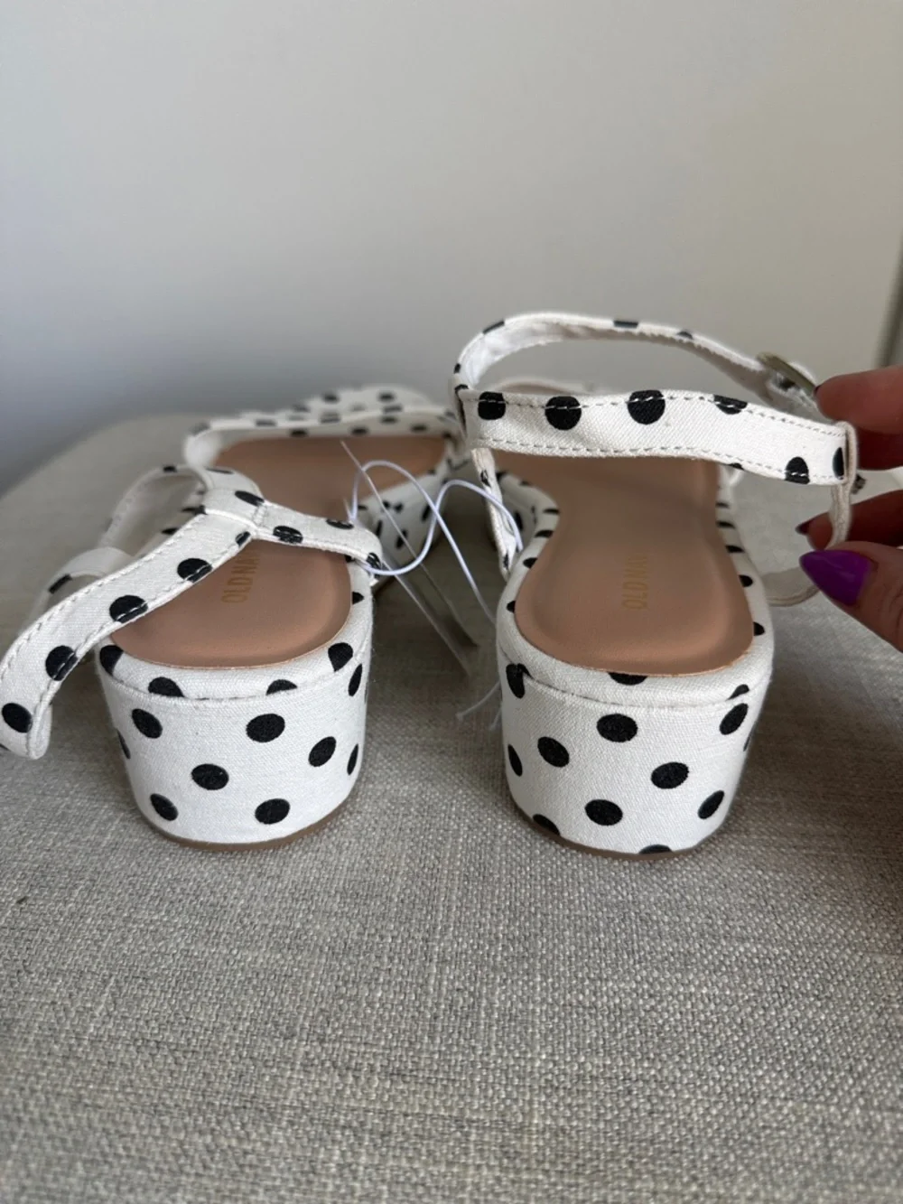 Old Navy White and Black Polka Dot Ankle Strap Sandals - Picture 5 of 5